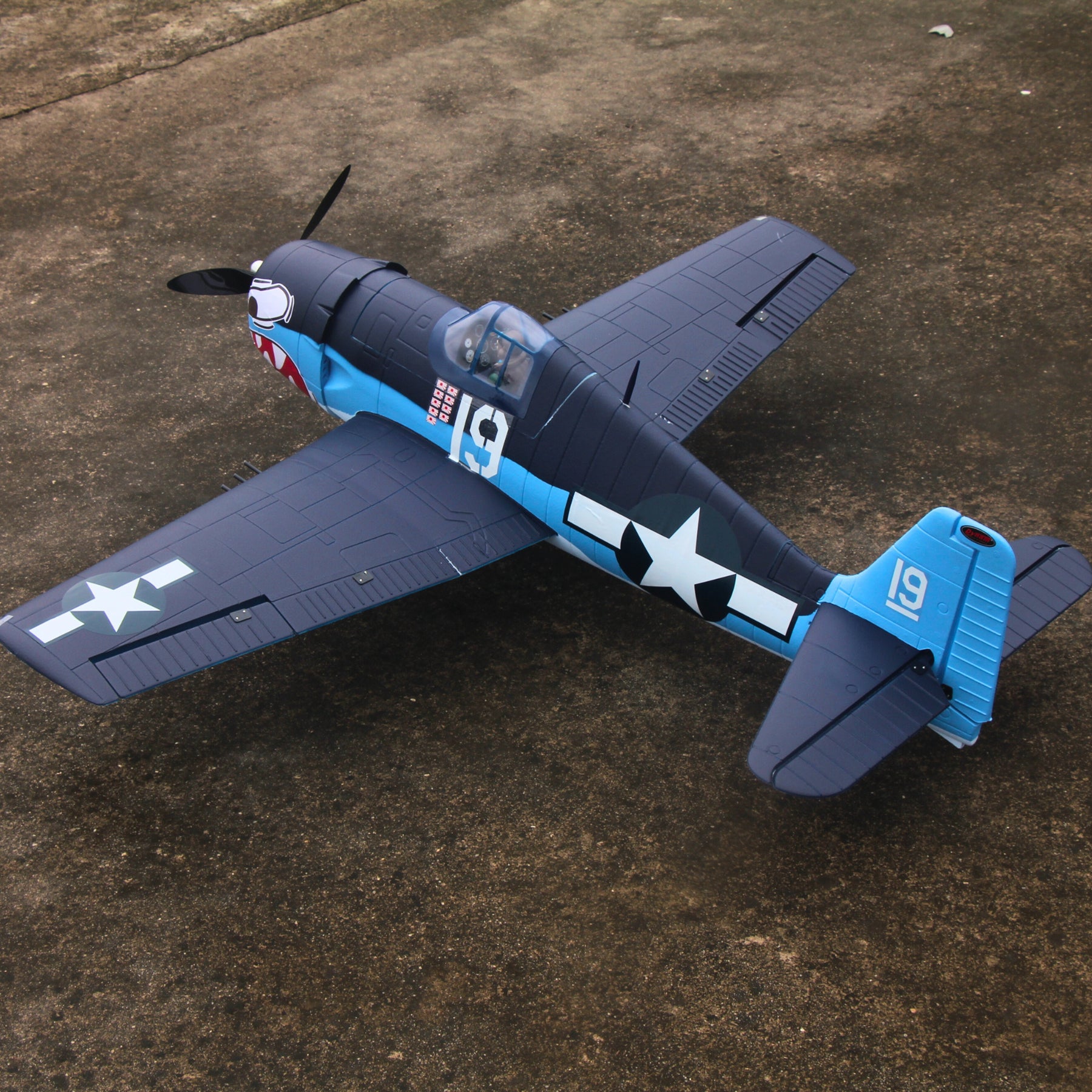 Dynam F6F Hellcat V2 4S RC Remote Control Warbird Airplane 1300mm Wingspan w/ Flaps DY8958