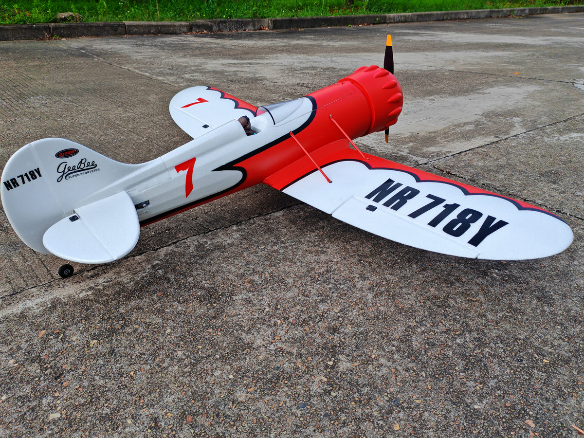 Dynam Gee Bee Y V2 Sport 3D Aerobatic 4S RC Plane 1300mm Wingspan