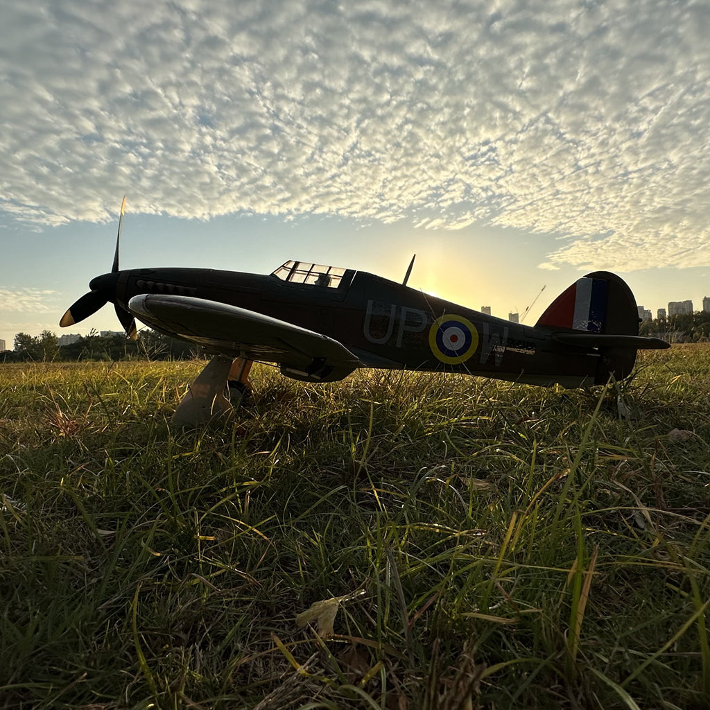 Dynam Hawker Hurricane V2 4S Radio Controlled Warbird Plane 1250mm Flaps