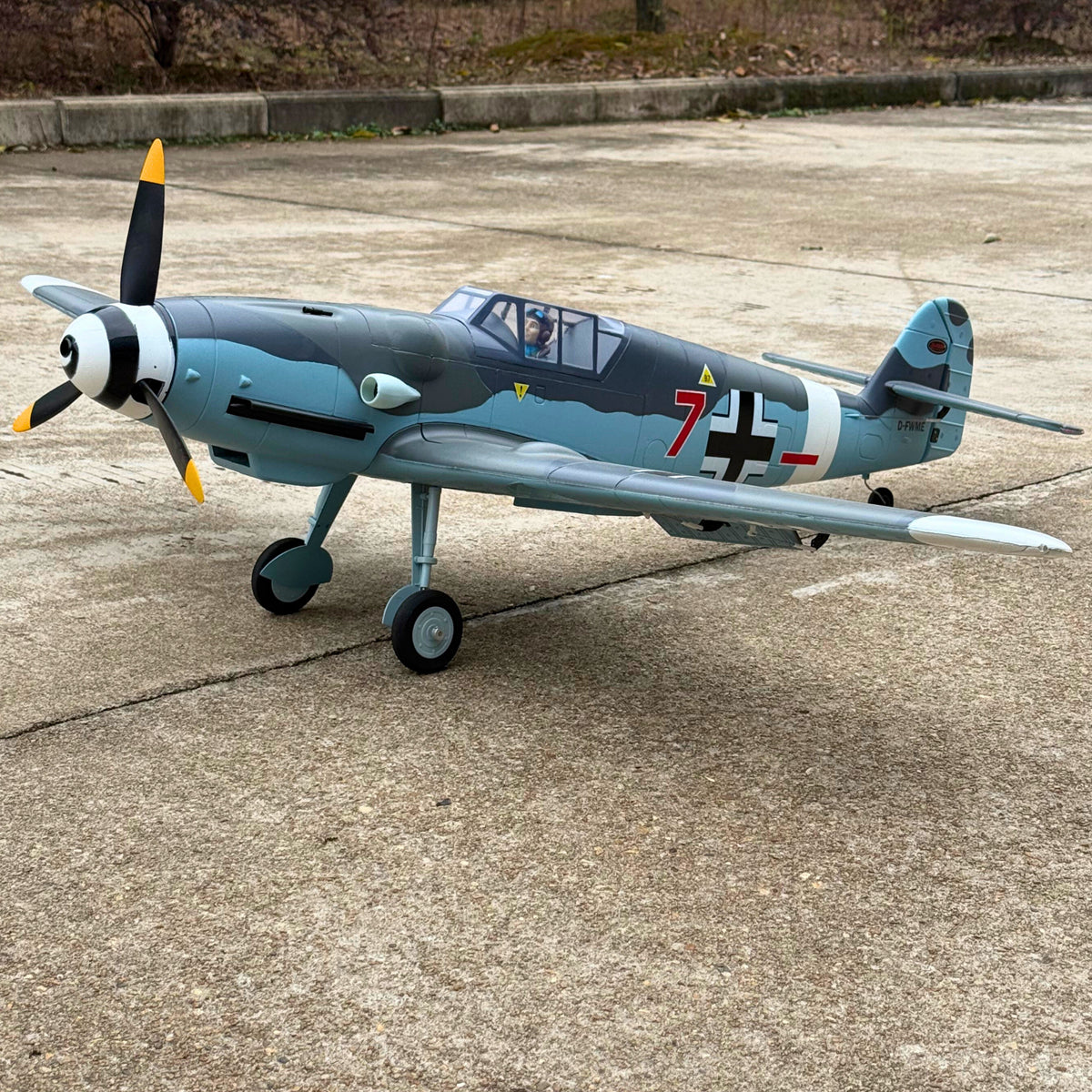 Dynam Messerschmitt BF-109 V2 4S RC Warbird-Flugzeug 1300 mm mit Klappen