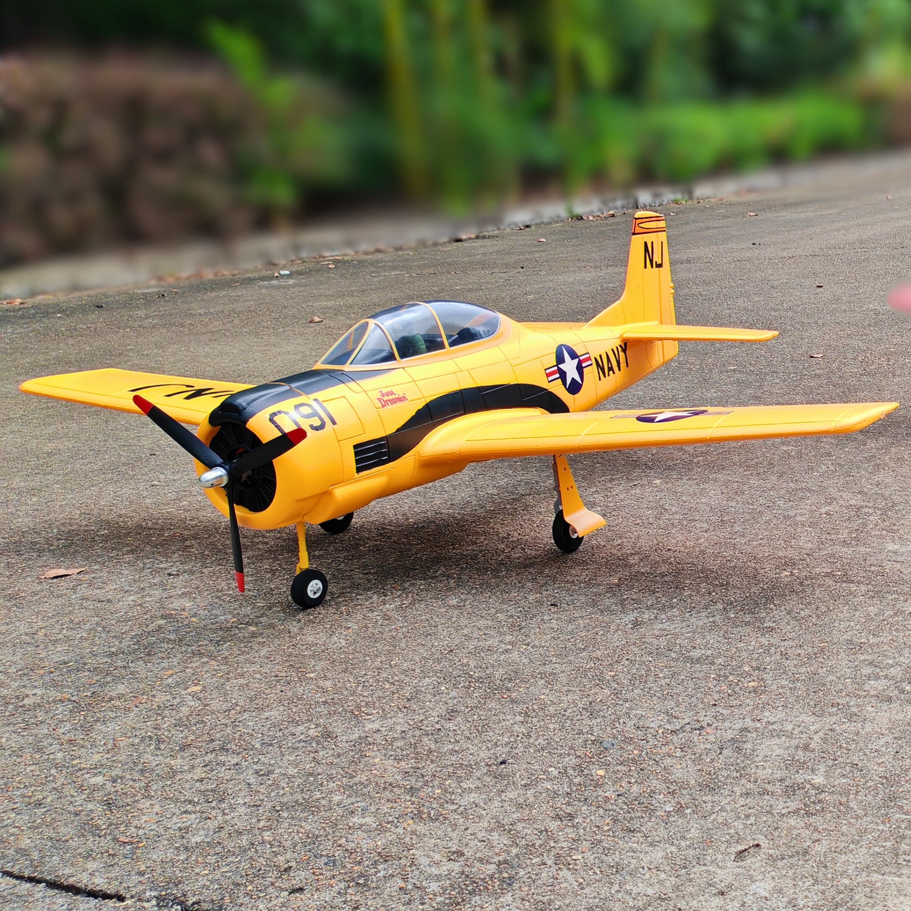 Dynam T 28 Trojan V2 Yellow 4S RC Remote Control Warbird Airplane 1300mm Wingspan w/ Flaps DY8940YL